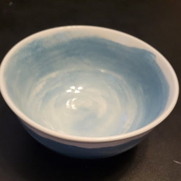 Set of 3 Beautiful Pepper+ Vitiver Oceanian Nesting Bowls Vivid Blues Watercolor - Picture 3 of 8